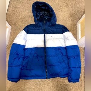 XL TOMMY HILFIGER PUFFER COAT